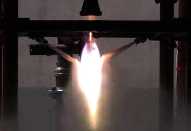 ob真人竞猜科技为“长征五号”首飞成功“编织火焰尾翼”